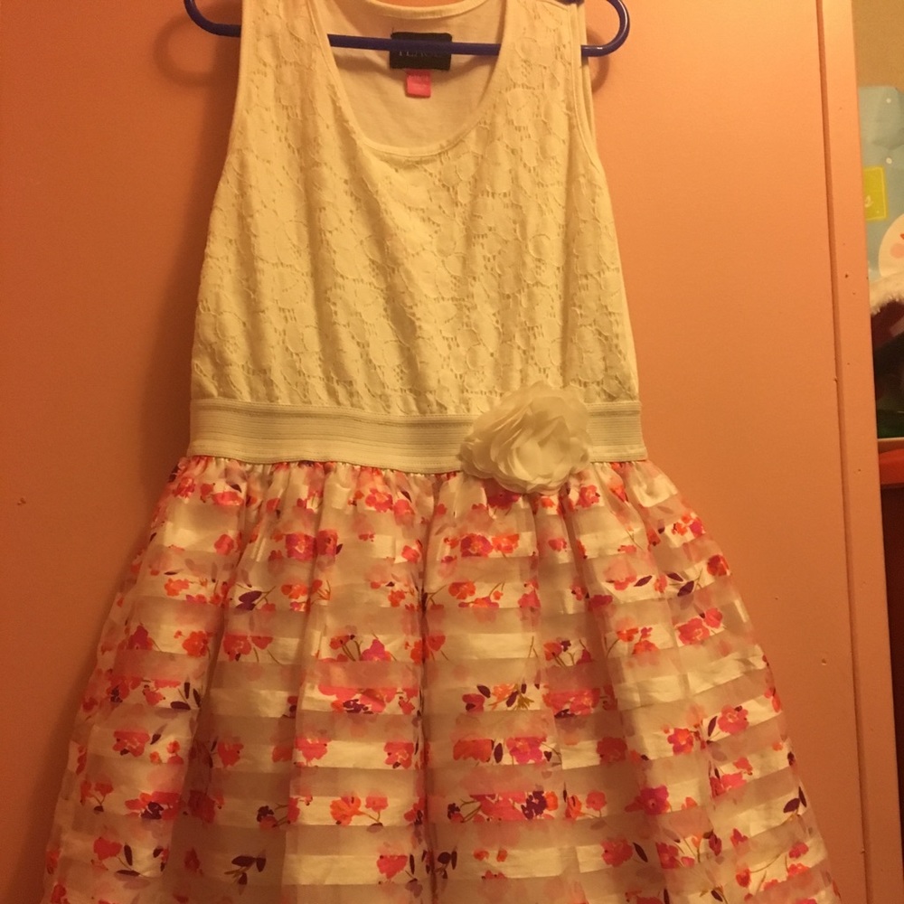 Formal girls gown large 10-12 knee length gown